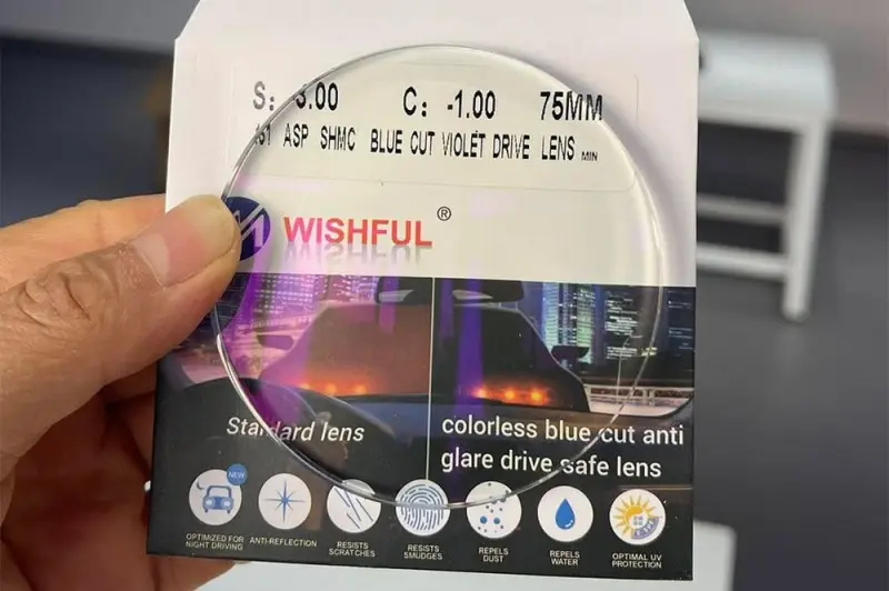 Brief Analysis of the Film Layer of Eyeglass Lenses (5).jpg