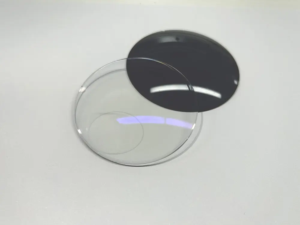 round-top-bifocal-lens-3.jpg